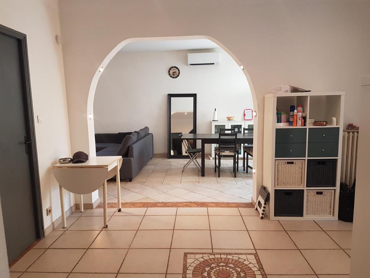 Grande Maison Avec 5 Chambres Et Jardin Avignon Exteriér fotografie